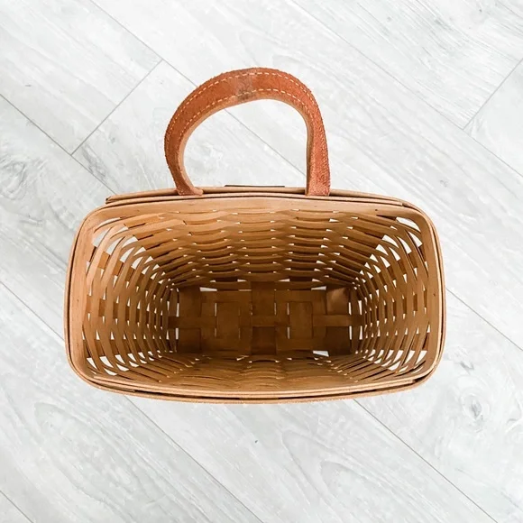 Longaberger Tall Key Basket with Protector - Picture 5 of 6